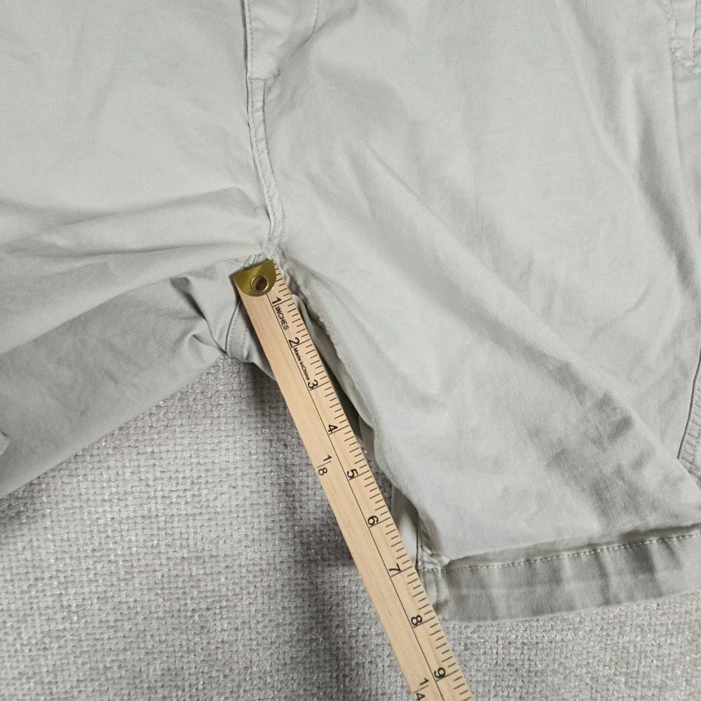 Dockers Mens Tan Khaki‎ Stretch Chino Shorts Size 40 Hidden Zip Pocket